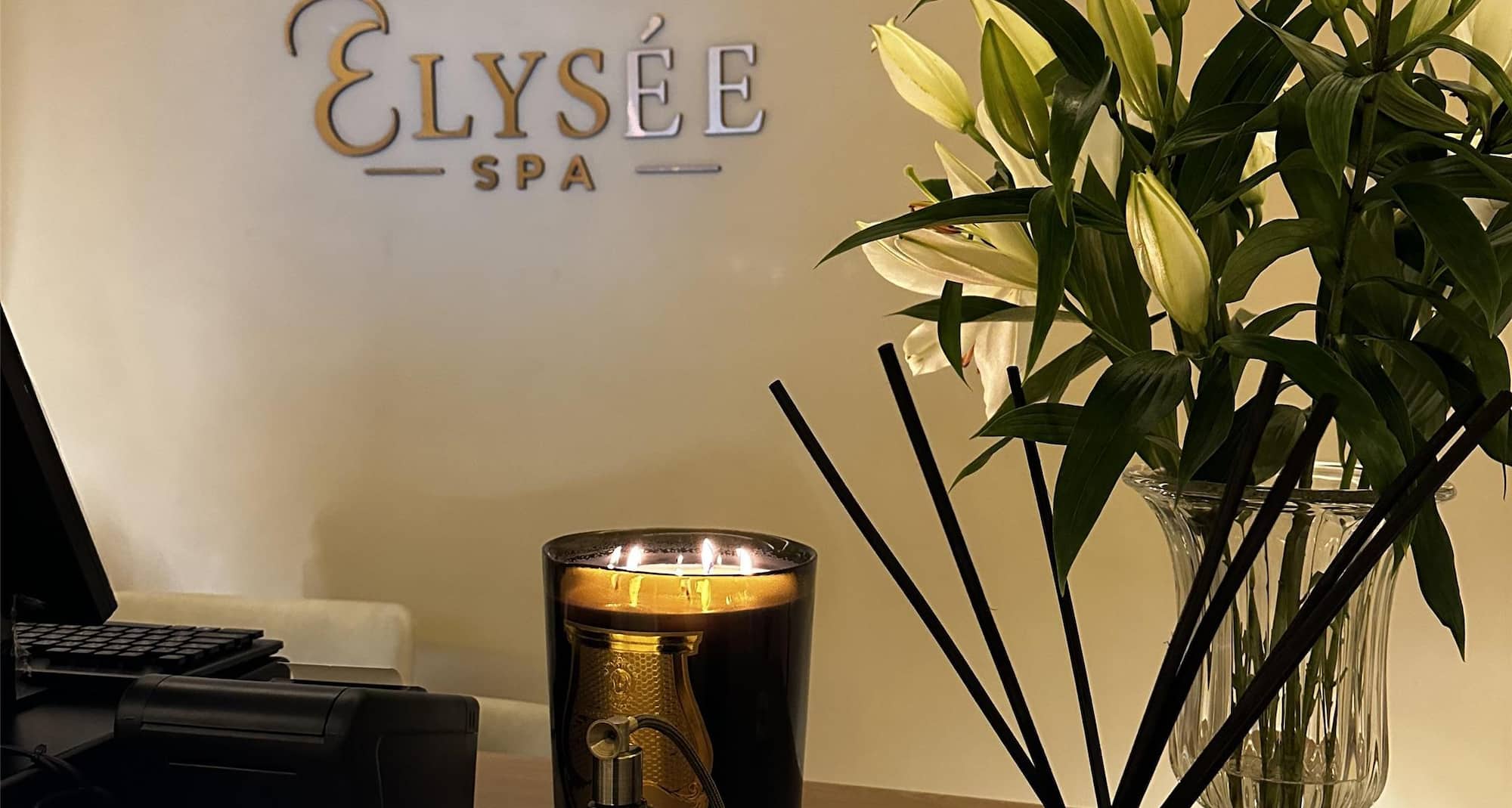 Park Inn by Radisson Hotel and Apartments Kuwait - Spa