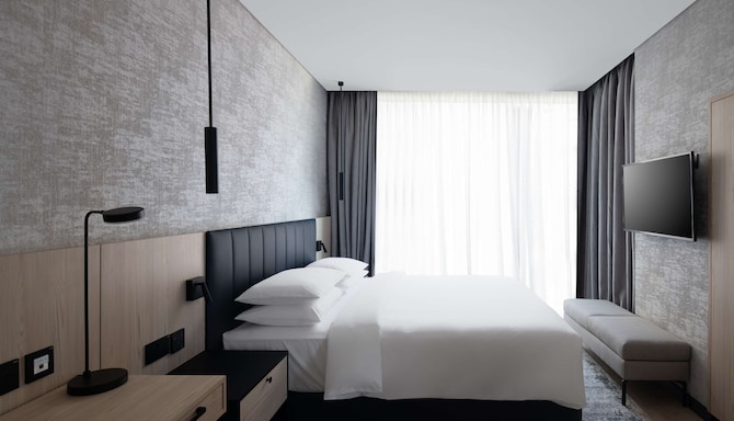 Park Inn by Radisson Hotel & Apartments Kuwait - Family Stay - 2 connected Rooms