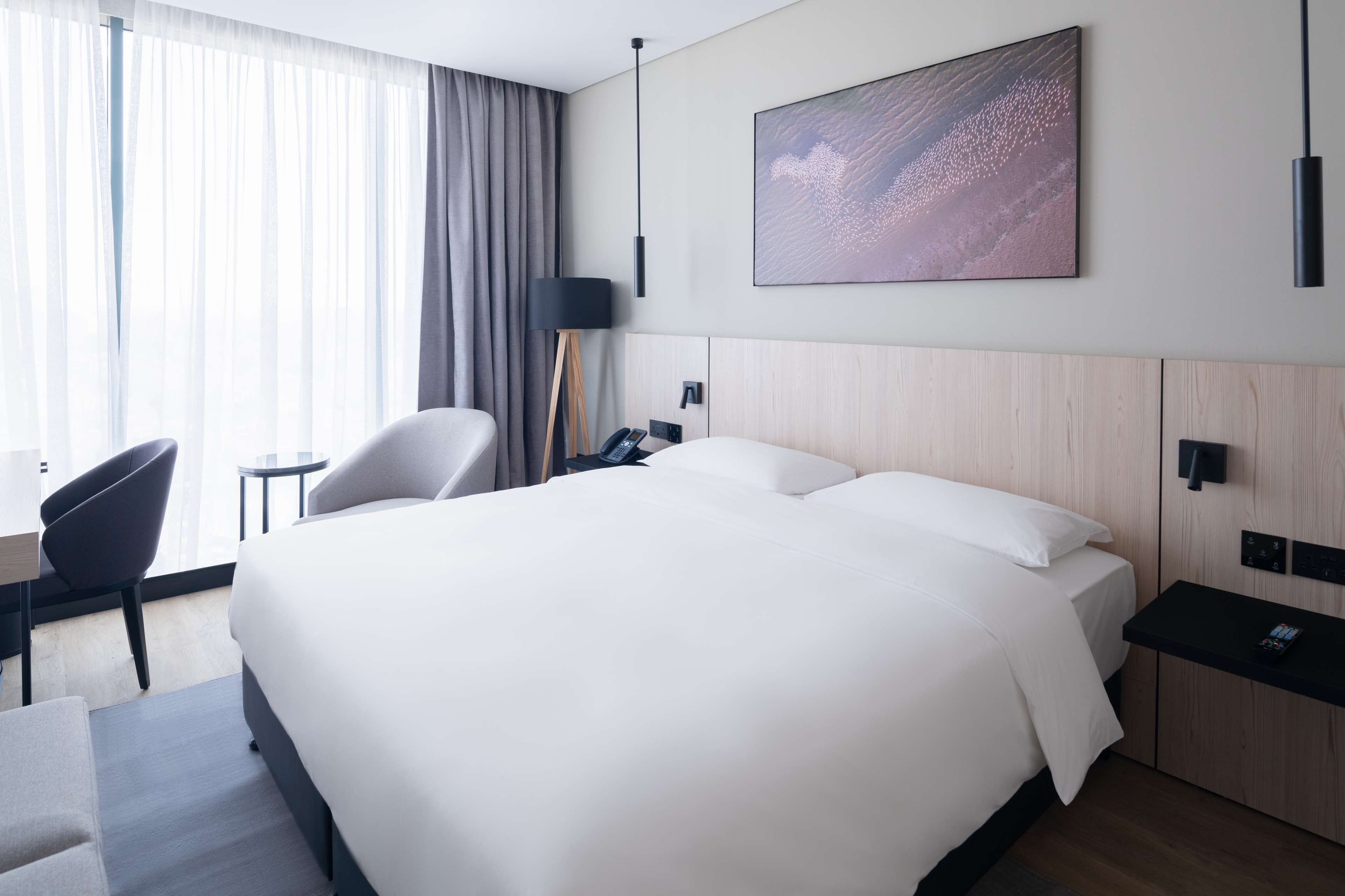 Park Inn by Radisson Hotel & Apartments Kuwait - One Bedroom Suite - Sea View