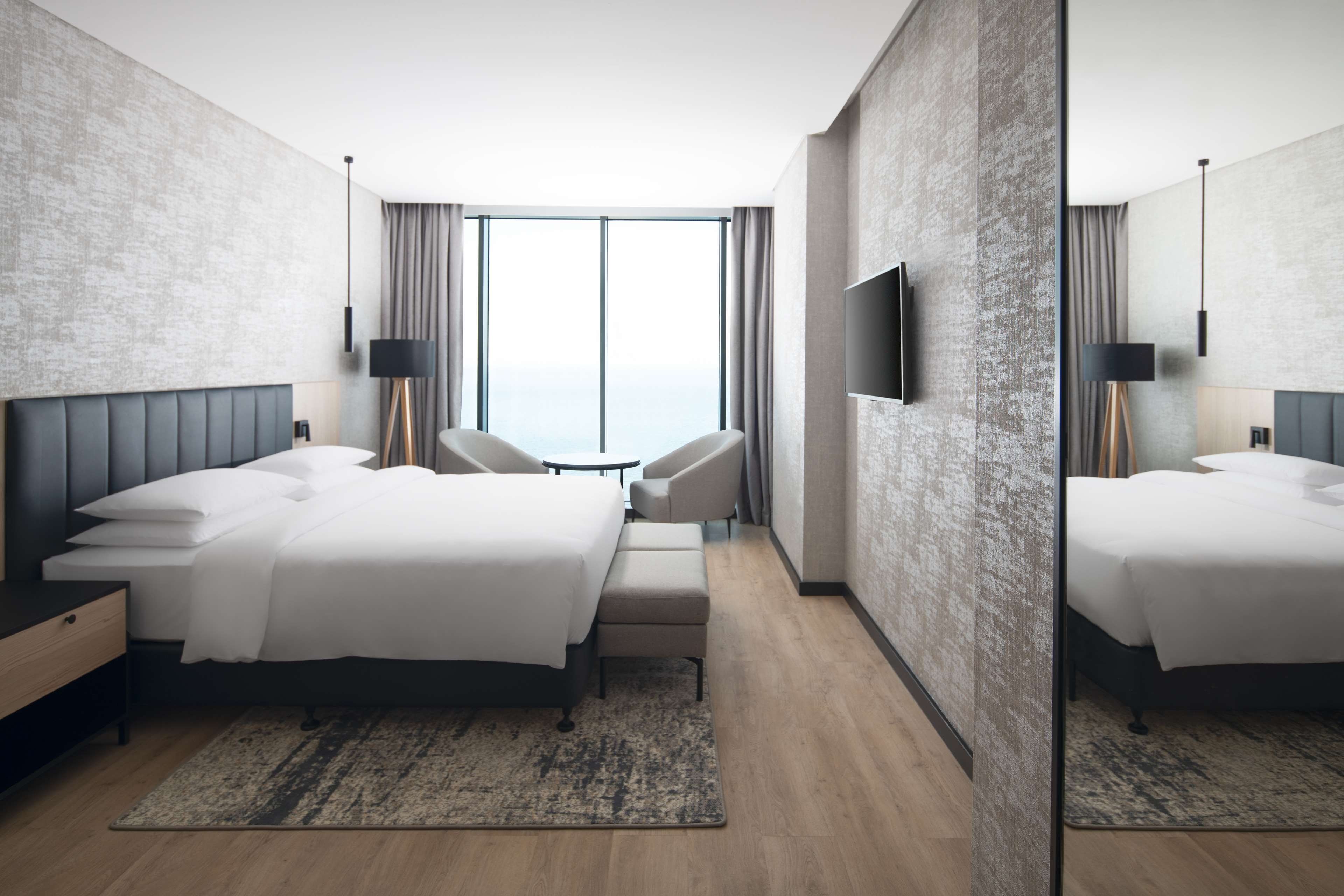 Park Inn by Radisson Hotel & Apartments Kuwait - Studio - Sea View