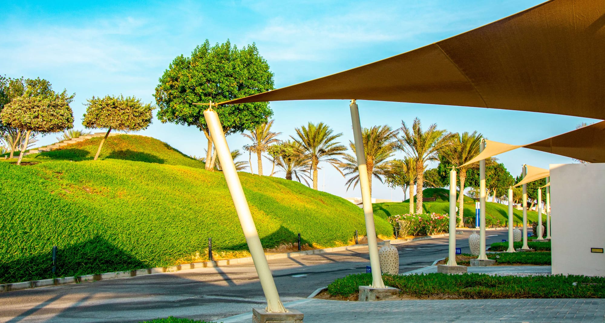 Park Inn by Radisson Hotel & Residence Duqm - Exterior view of the building