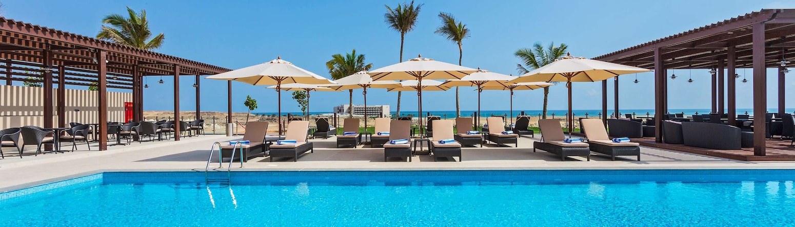 Park Inn by Radisson Hotel and Residence Duqm - Outdoor Pool