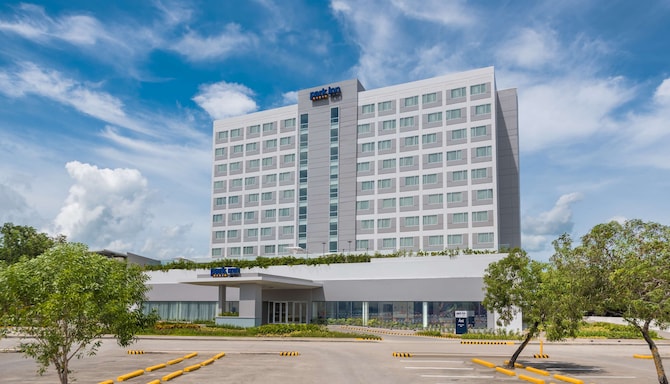 Park Inn by Radisson Iloilo - Utvendig utsikt
