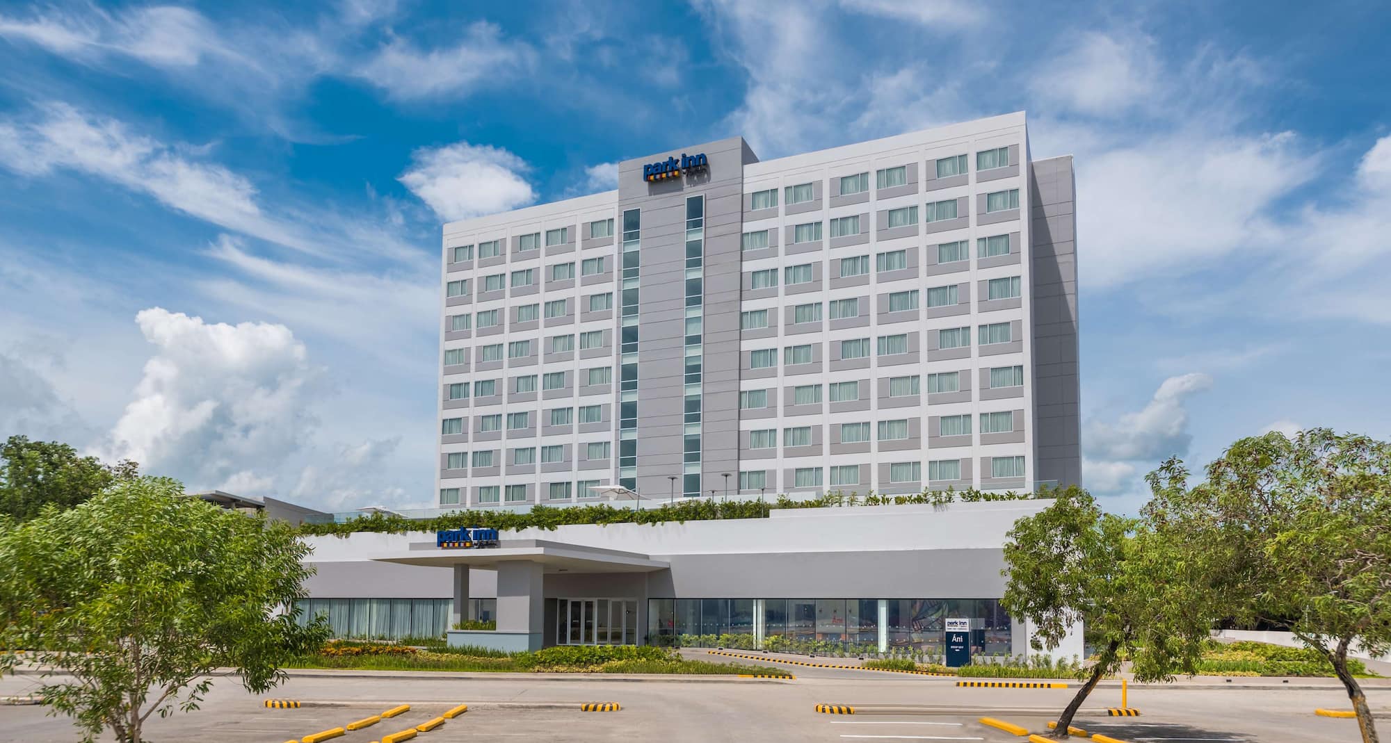 Park Inn By Radisson Iloilo - Facade
