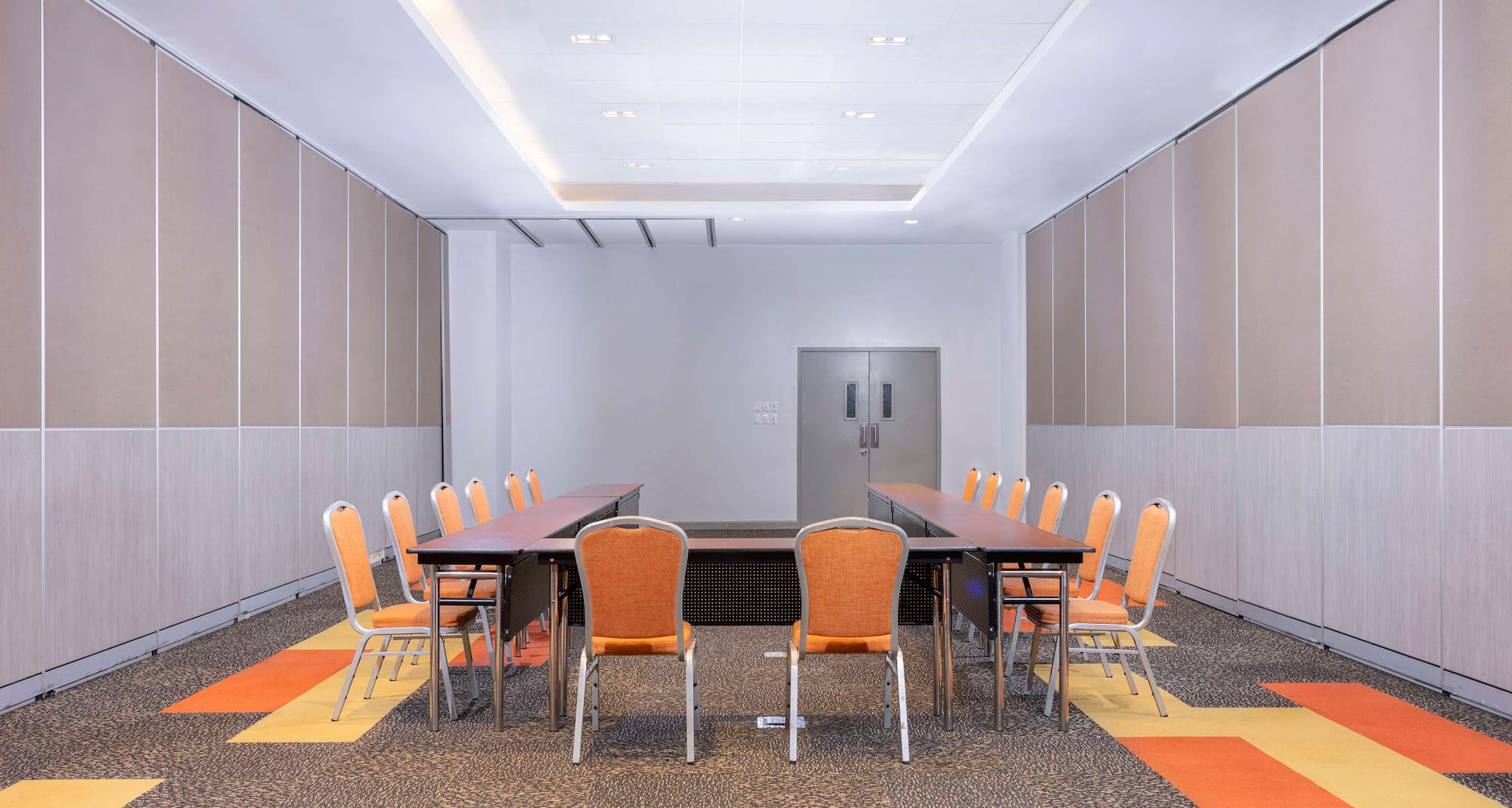 Park Inn by Radisson Iloilo - Panai Function room 2