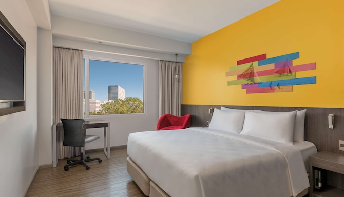 Park Inn by Radisson Iloilo - Junior Suite