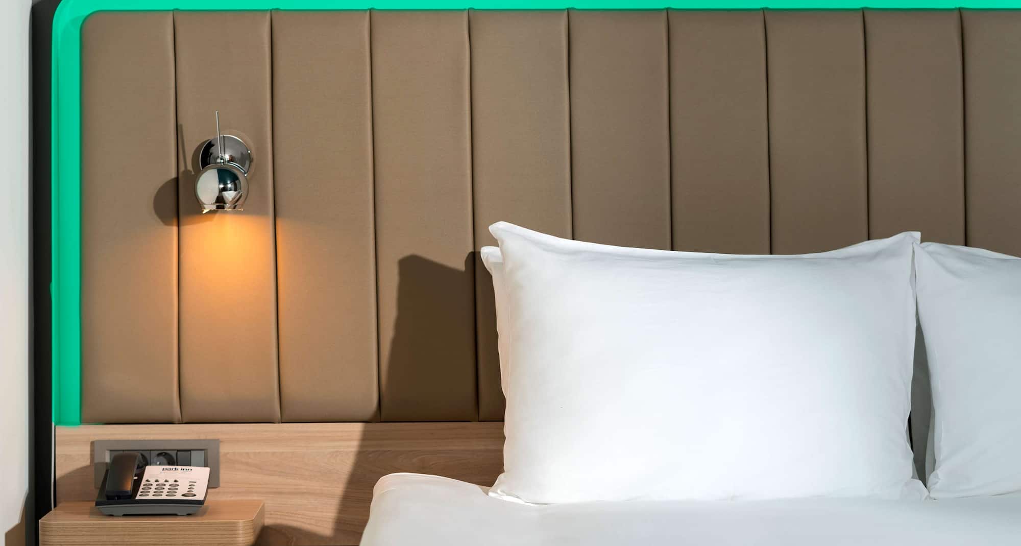 Park Inn by Radisson Istanbul Airport, Odayeri - Misafir Odası