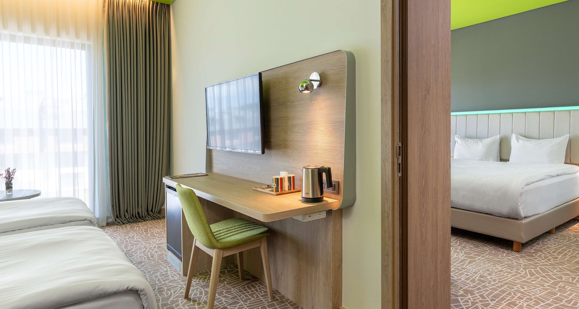 Park Inn by Radisson Istanbul Airport, Odayeri - Two connecting rooms