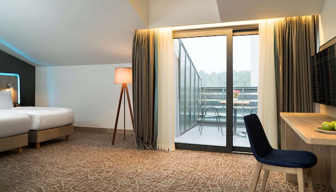 Park Inn by Radisson Istanbul Airport, Odayeri - One Bedroom Suite