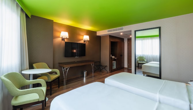 Park Inn by Radisson Istanbul Asia Kavacik - Superior Room