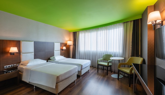 Park Inn by Radisson Istanbul Asia Kavacik - Superior Room