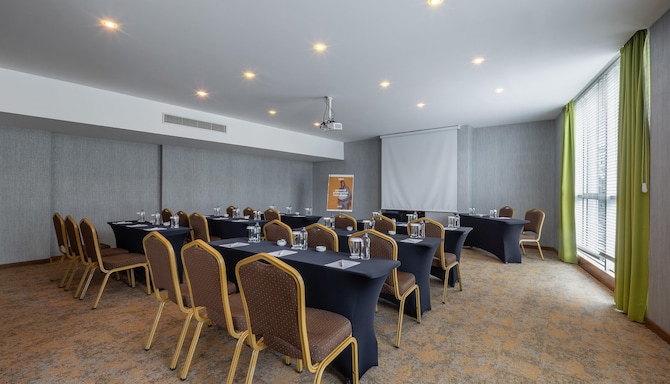 Park Inn by Radisson Istanbul Asia Kavacik - Mira Meeting Room