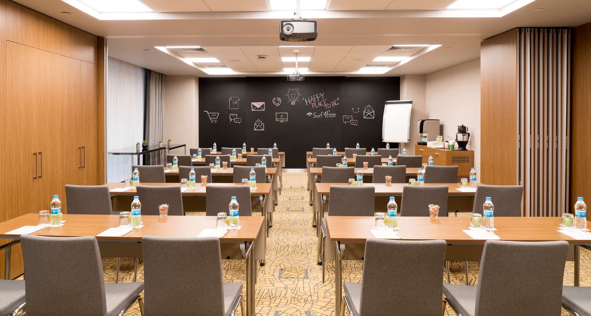 Park Inn by Radisson Istanbul Atasehir - Meeting Room 3 and 4