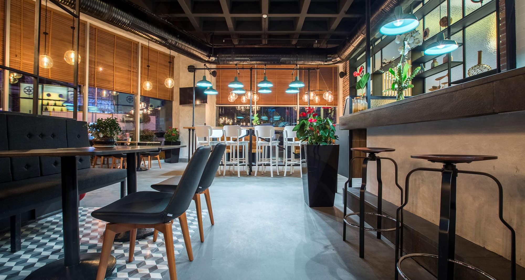 Park Inn by Radisson Istanbul Ataturk Airport - Bar Lounge