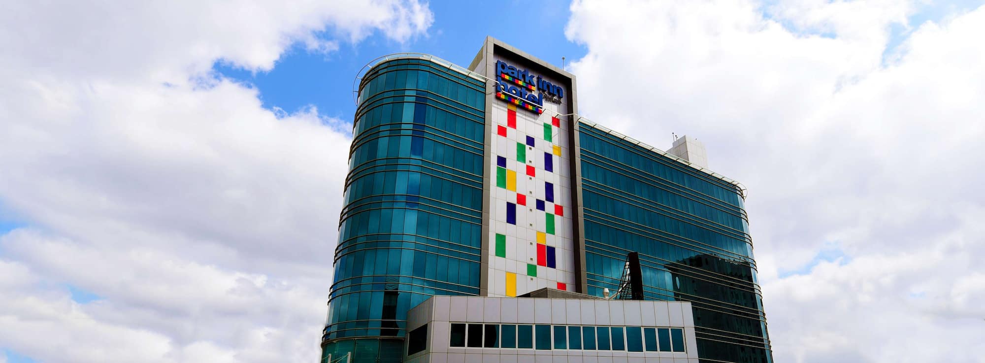 Park Inn by Radisson Istanbul Ataturk Airport - Dış görünüm