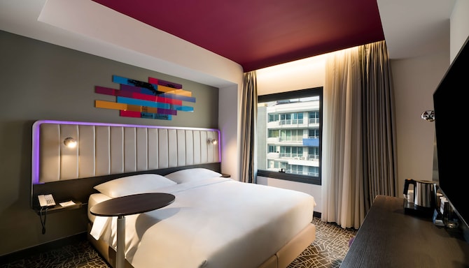 Park Inn by Radisson Izmir - Superior Room - City View