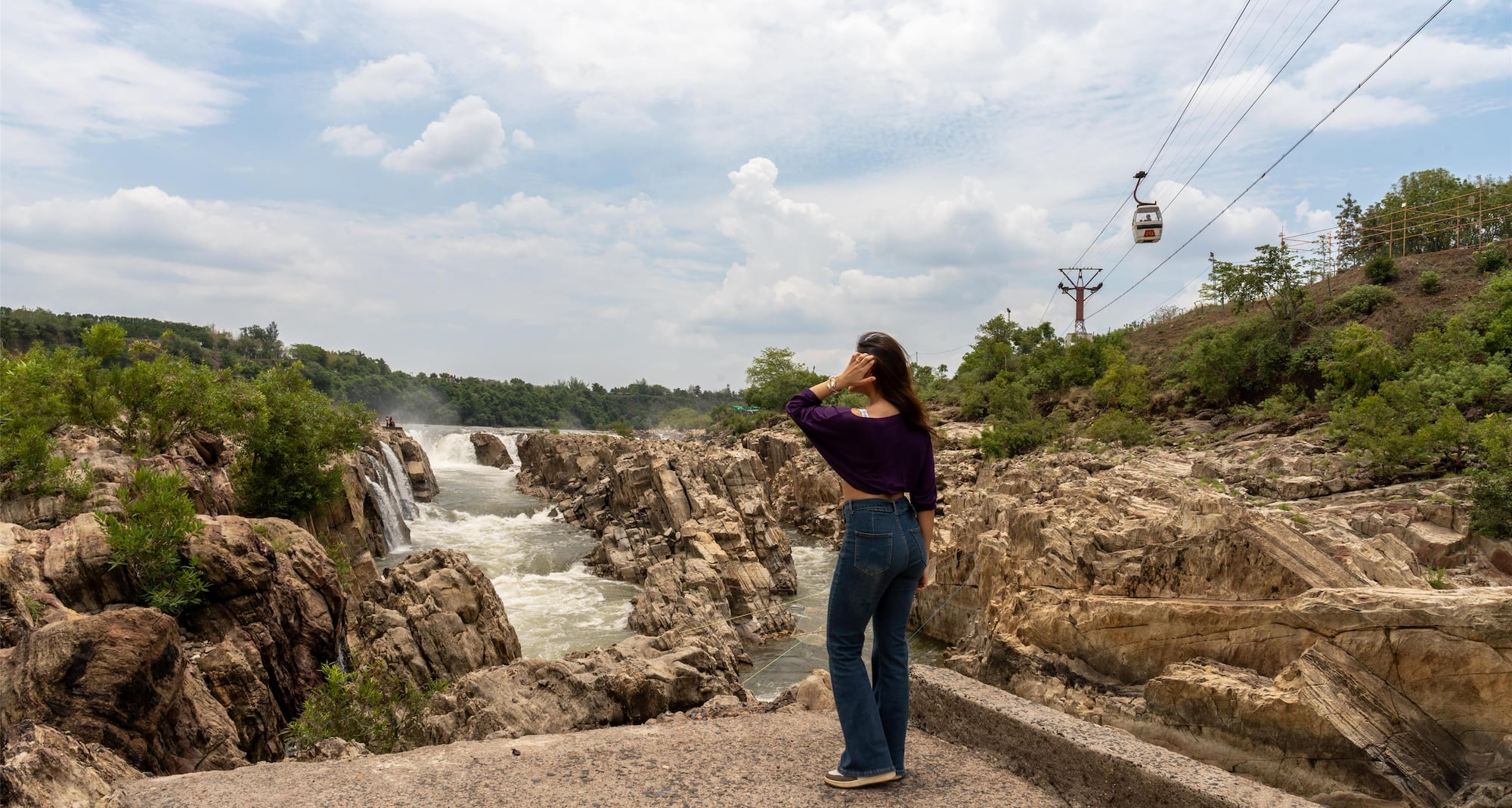 Park Inn by Radisson Jabalpur - Dhuandhar Waterfall Anugya