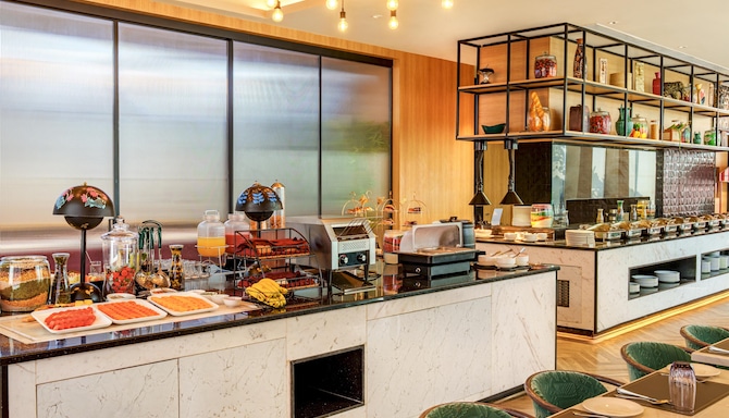 Park Inn by Radisson Jabalpur - Breakfast Buffet