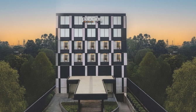 Park Inn by Radisson Jalandhar - Exterior