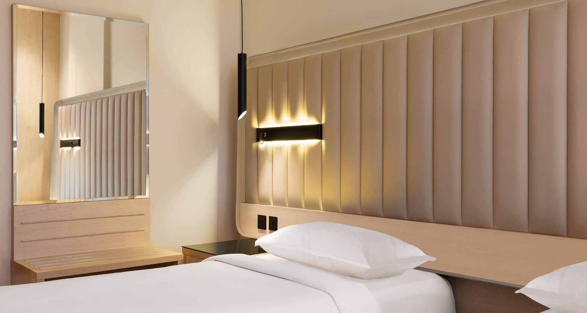 Park Inn by Radisson Jeddah Al Hamra - Twin Standard Room