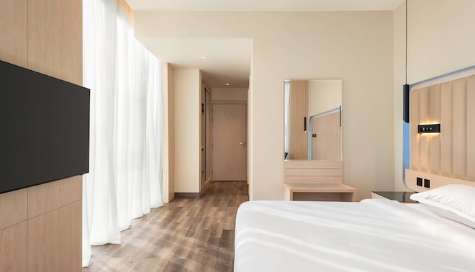 Park Inn by Radisson Jeddah Al Hamra - Superior Room