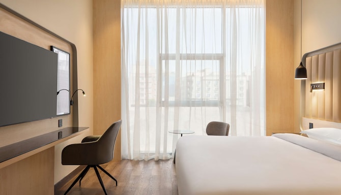 Park Inn by Radisson Jeddah Al Hamra - King Standard Room