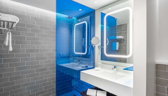 Park Inn by Radisson Jeddah Madinah Road - جناح