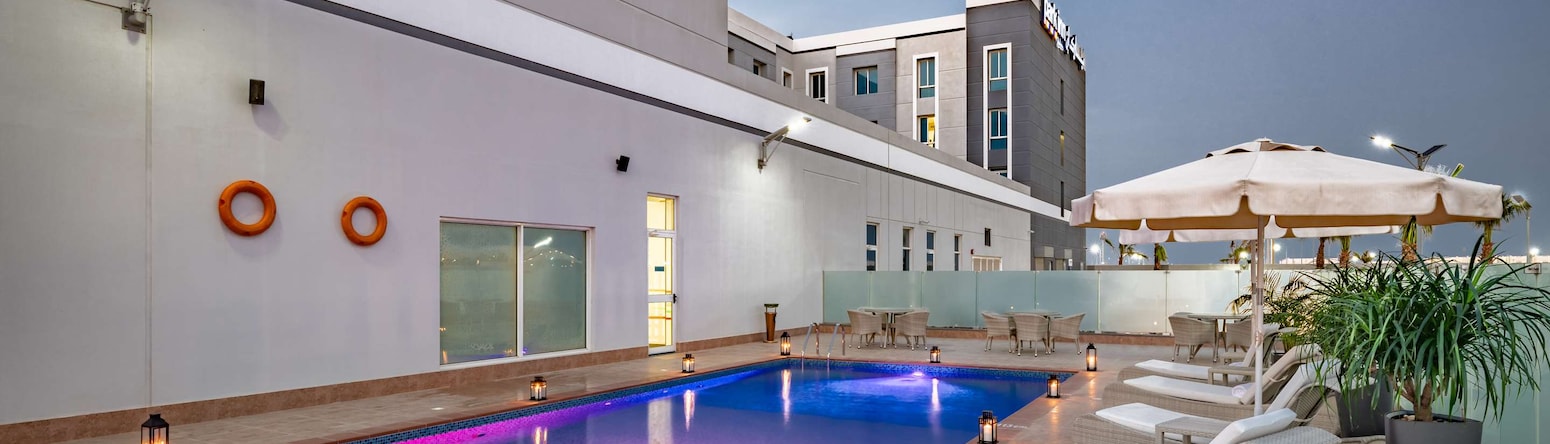 Park Inn by Radisson Jubail Industrial City - Pool