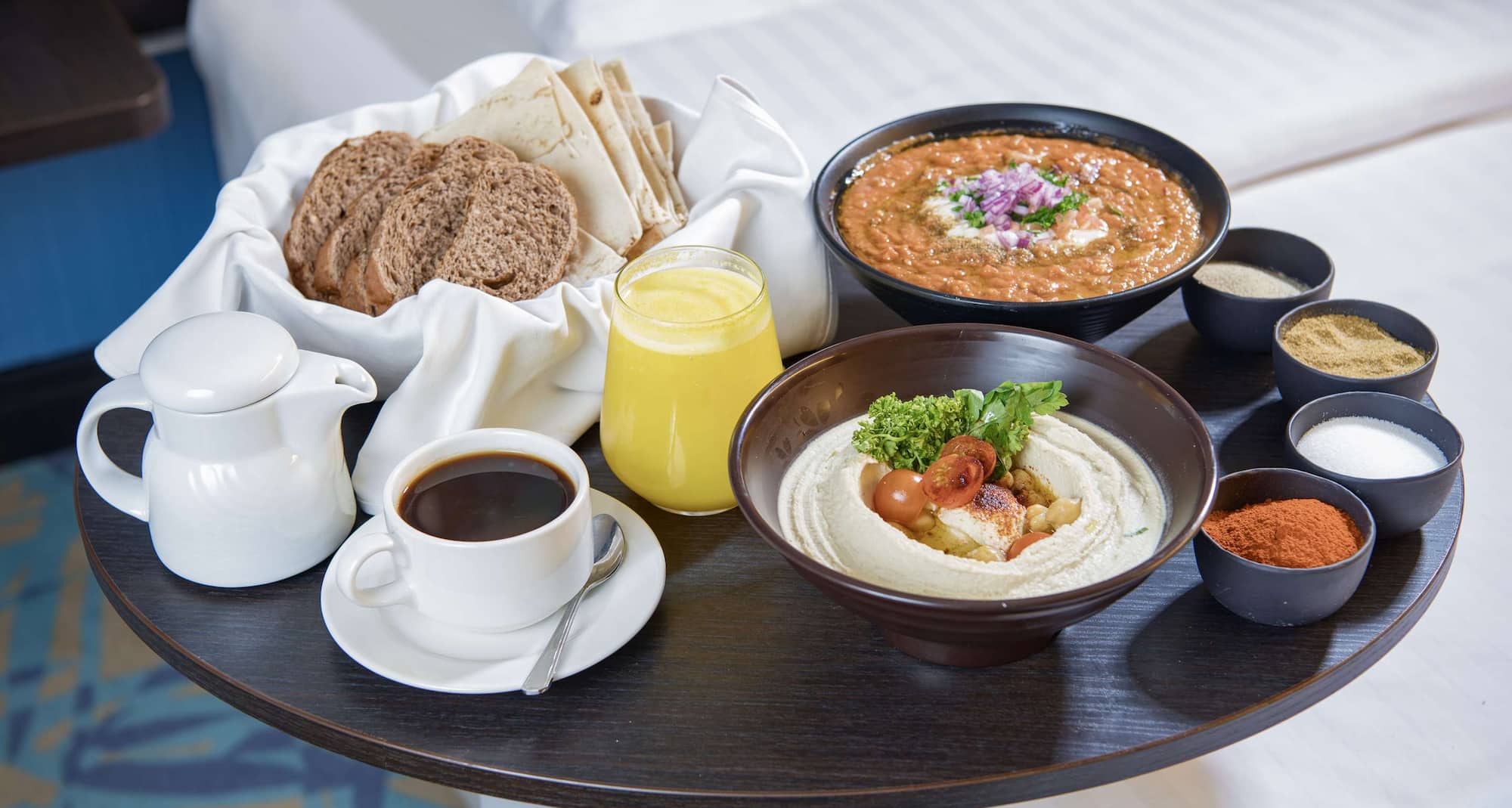 Park Inn by Radisson Jubail Industrial City - Breakfast in the room