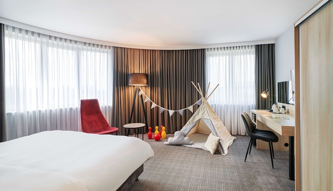 Park Inn by Radisson Krakow - Family Room