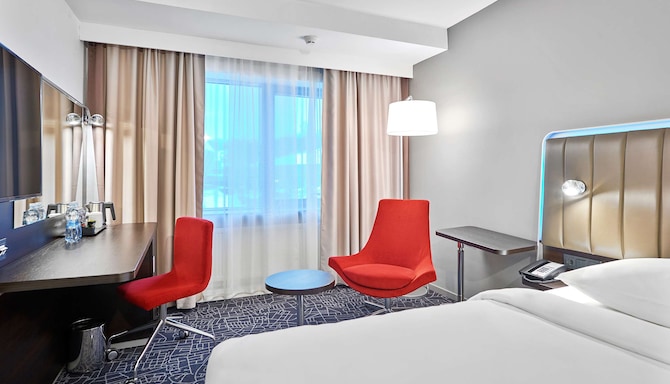 Park Inn by Radisson Kyiv Troyitska - Guest room
