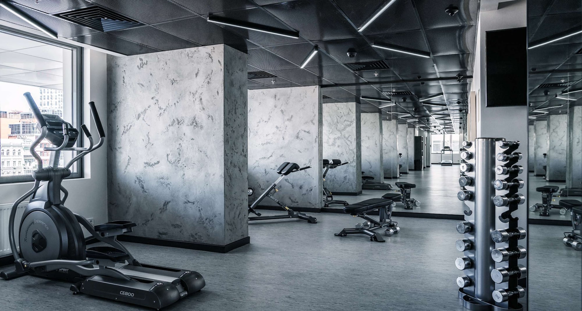 Park Inn by Radisson Kyiv Troyitska - Gym