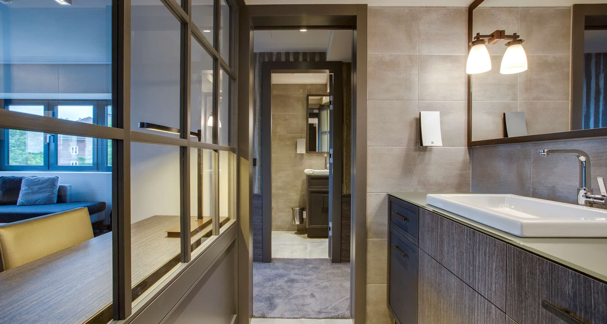 Park Inn by Radisson Lübeck - Superior Room bathroom