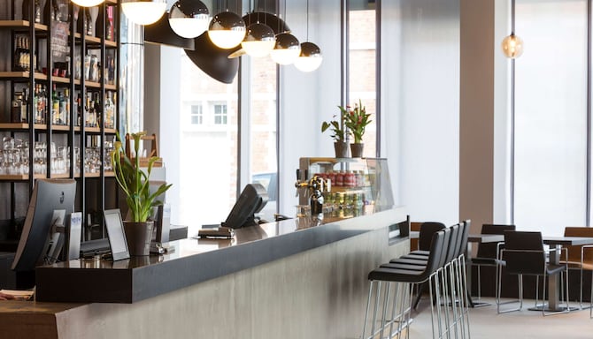 Park Inn by Radisson Leuven - Bar Counter