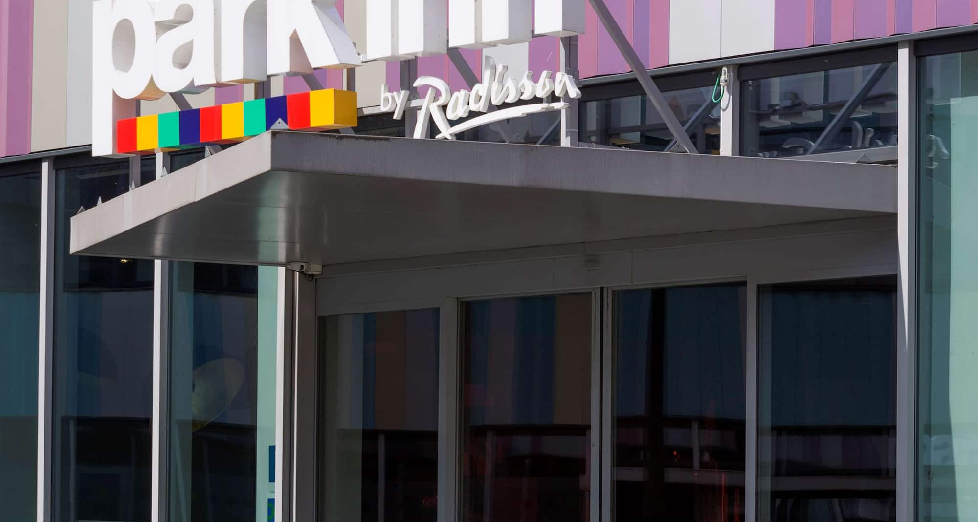 Park Inn by Radisson Leuven - Visuale esterna