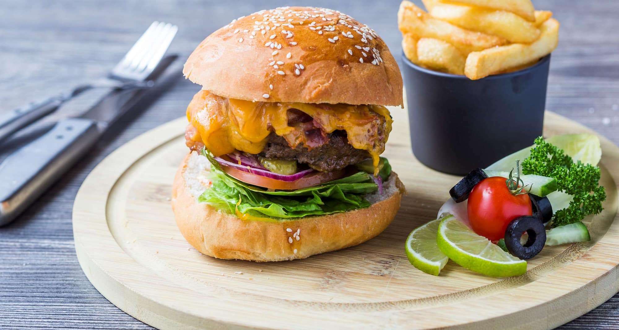Park Inn by Radisson Leuven - Burger and Fries