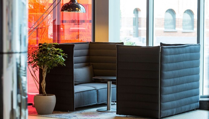 Park Inn by Radisson Leuven - Lobby