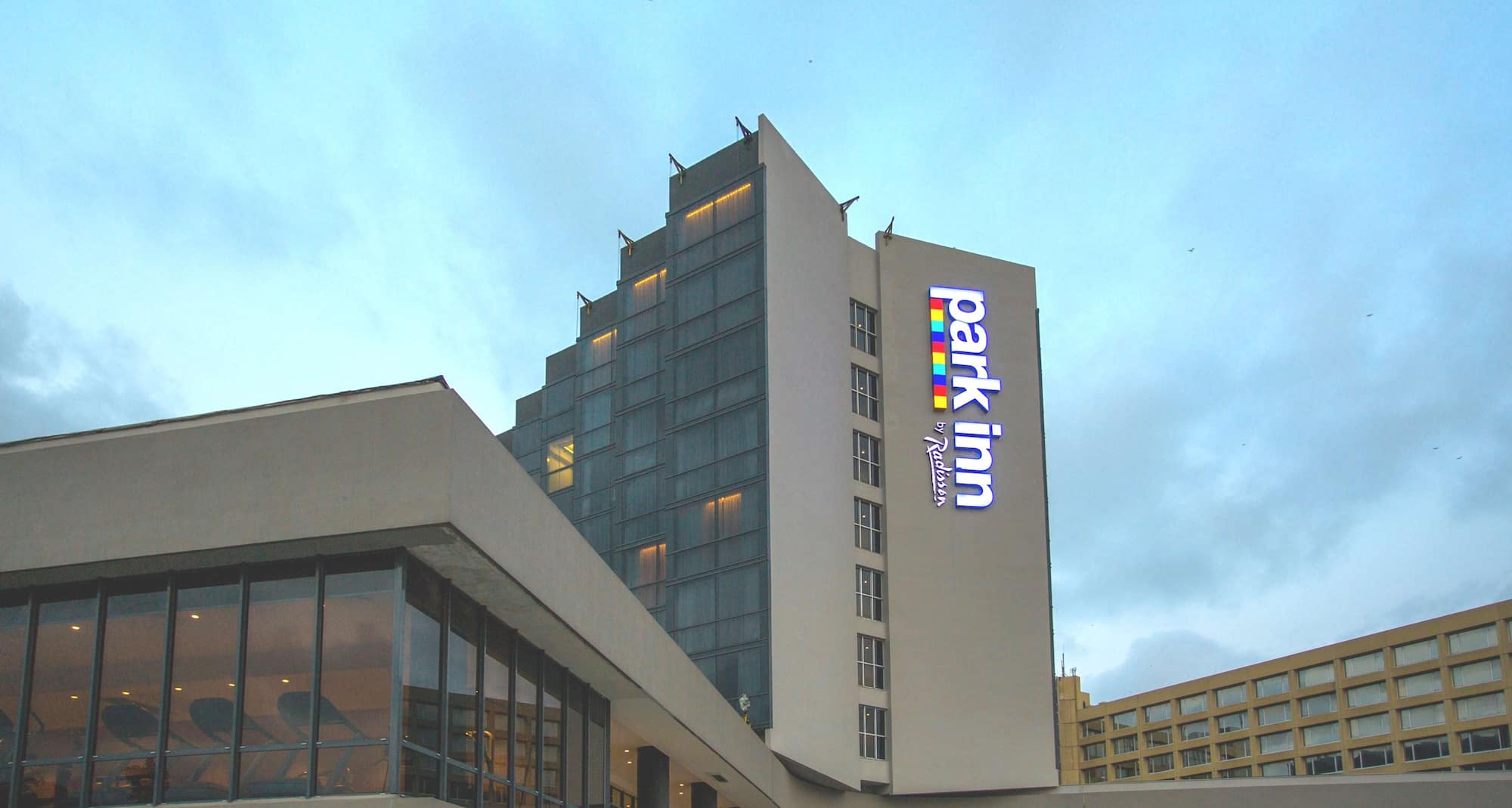 Park Inn by Radisson Libreville - Exterior