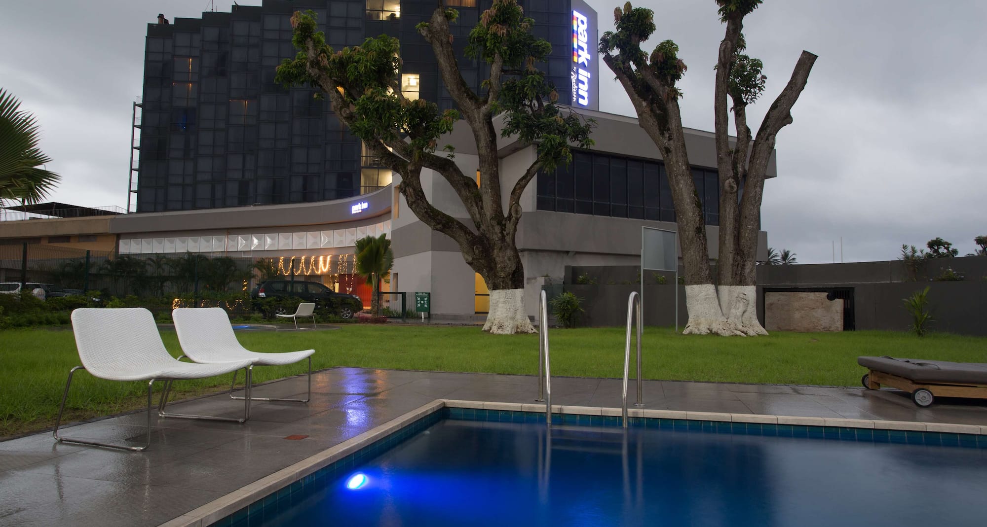 Park Inn by Radisson Libreville - Exterior