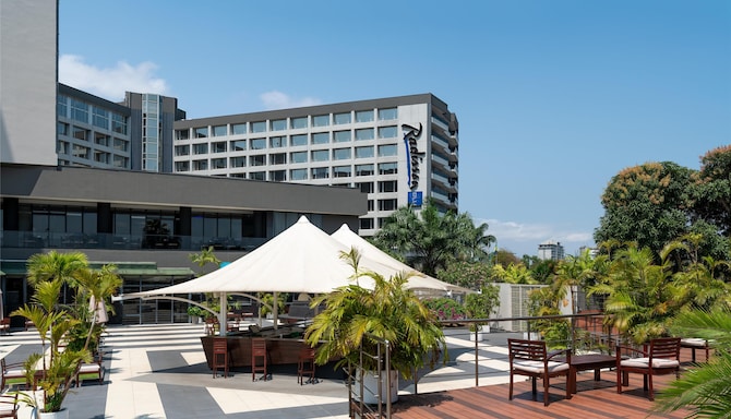 Park Inn by Radisson Libreville - Gabon Terrasse