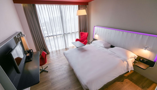 Park Inn by Radisson Libreville - Superior Room