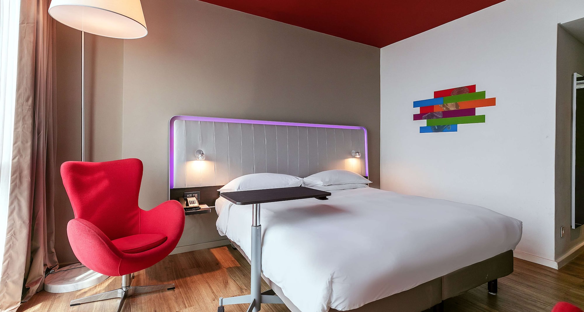 Park Inn by Radisson Libreville - Standard Bedroom