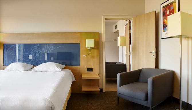 Park Inn By Radisson Liege Airport - Chambres / Logements