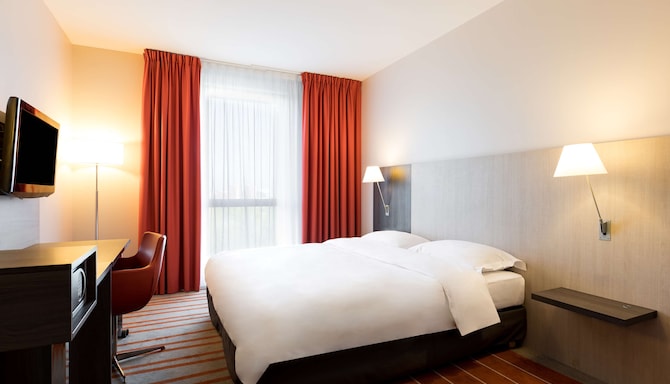 Park Inn by Radisson Lille Grand Stade - Standard Room