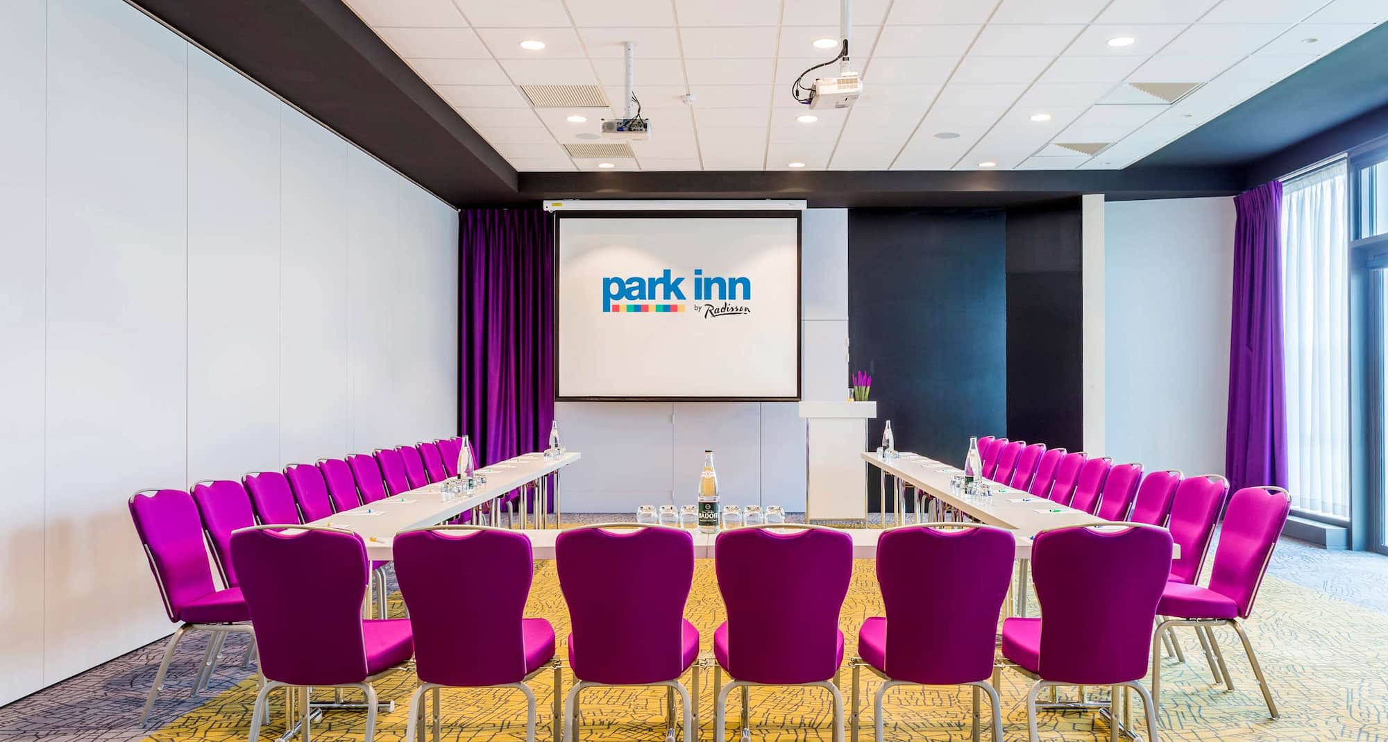Park Inn by Radisson Lille Grand Stade – Vergaderruimte