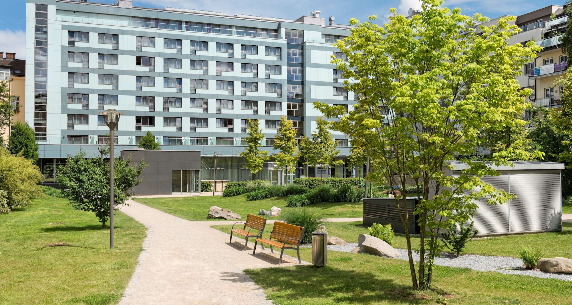 Park Inn by Radisson Linz - Hotel Exterior
