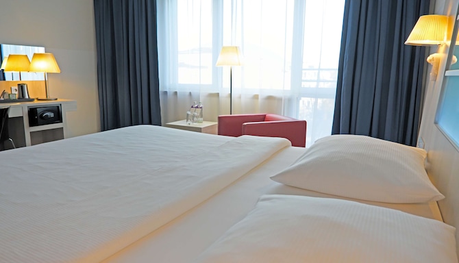 Park Inn by Radisson Linz - Standard Zimmer