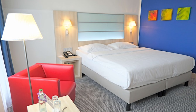Park Inn by Radisson Linz - Standard Zimmer