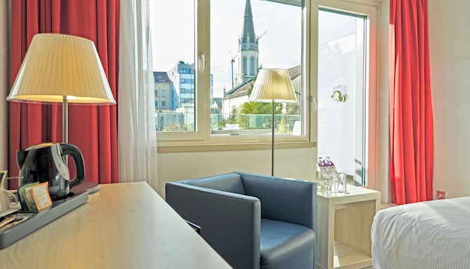 Park Inn by Radisson Linz - Standard Zimmer Terrasse