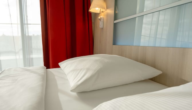 Park Inn by Radisson Linz - Suite